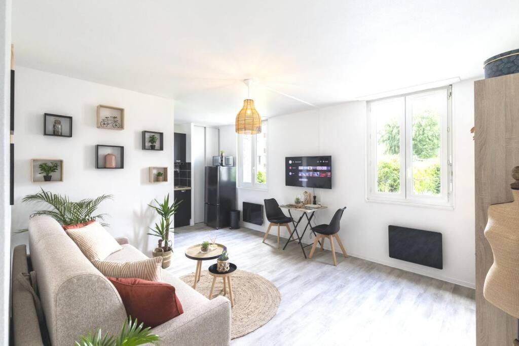 L'Authentique *Studio *Parking Prive* *Wifi*Calme Lourdes Luaran gambar